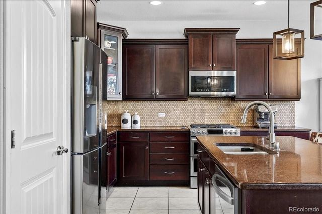 8049 Sabino Lane, Castle Rock, CO 80108