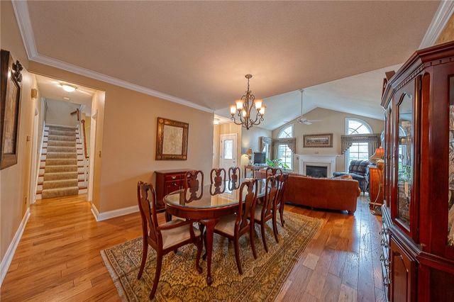 3226 Waters Edge, Murrysville, PA 15668