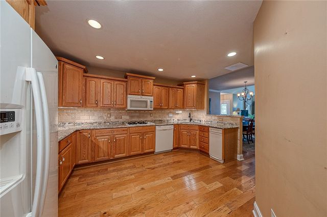 3226 Waters Edge, Murrysville, PA 15668