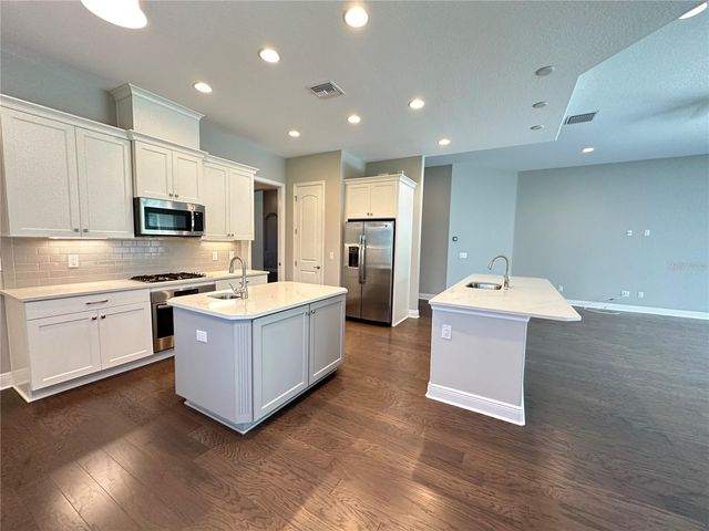 981 BEE BRANCH COURT, Palm Harbor, FL 34683