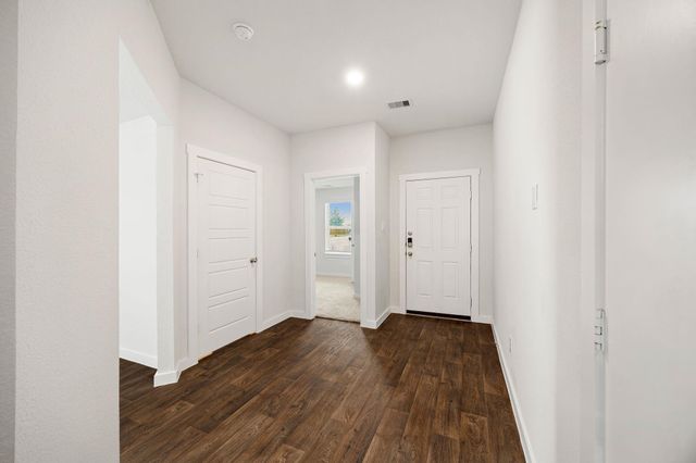 345 Merriman RD, San Marcos, TX 78666