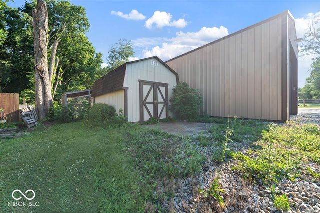 7785 E North Drive, Camby, IN 46113