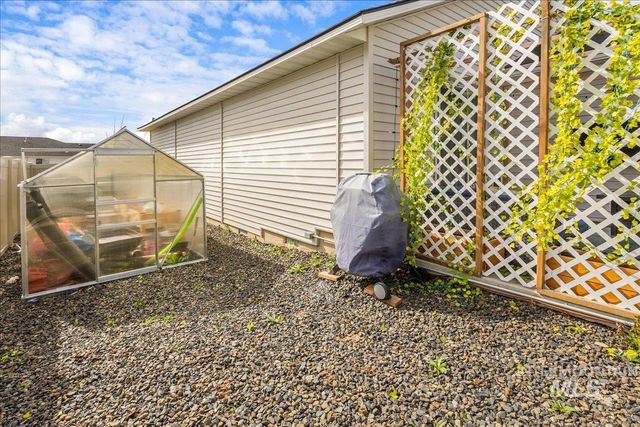 19684 Newell Way, Caldwell, ID 83605