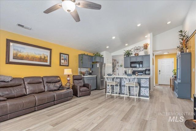 19684 Newell Way, Caldwell, ID 83605