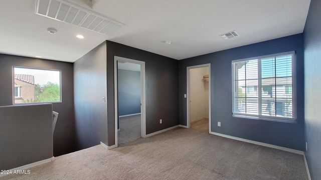 56 S 190th Lane, Buckeye, AZ 85326