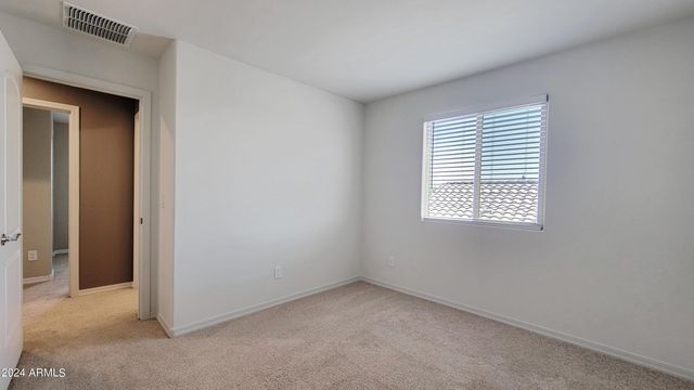 56 S 190th Lane, Buckeye, AZ 85326