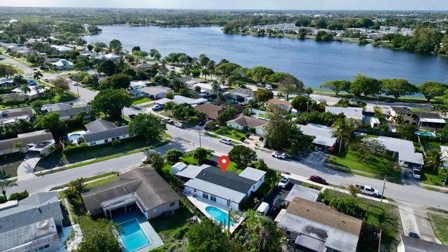 1319 Crest Drive, Lake Worth Beach, FL 33461