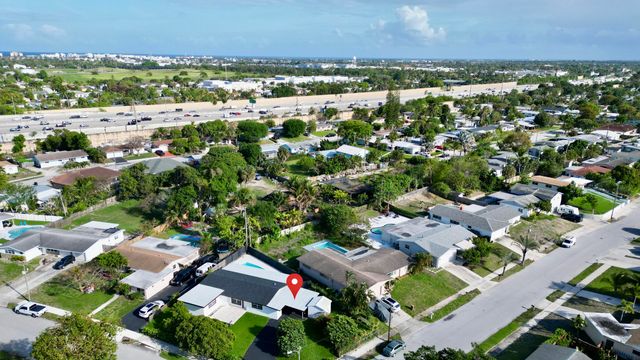 1319 Crest Drive, Lake Worth Beach, FL 33461