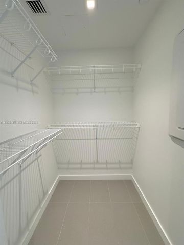 1600 NE 1st Ave 3611, Miami, FL 33132