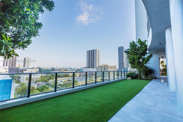 1600 NE 1st Ave 3611, Miami, FL 33132
