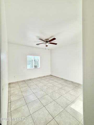 6227 S Southland Boulevard, Tucson, AZ 85706