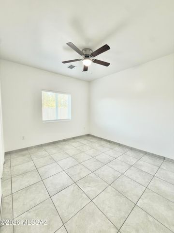 6227 S Southland Boulevard, Tucson, AZ 85706