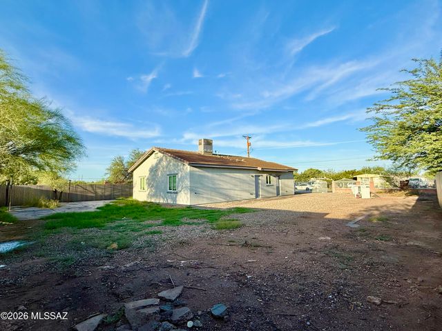 6227 S Southland Boulevard, Tucson, AZ 85706