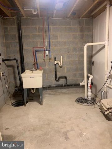 90 MIDWAY DR, Jim Thorpe, PA 18229