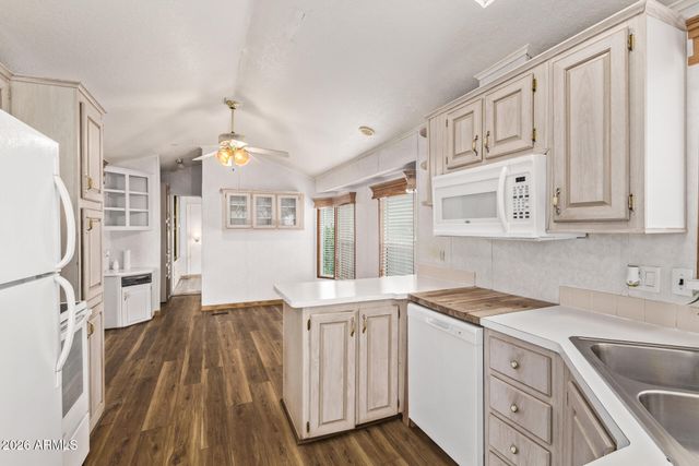 7750 E BROADWAY Road 843, Mesa, AZ 85208