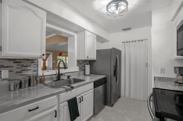 727 BAYWOOD CIRCLE, Sanford, FL 32773