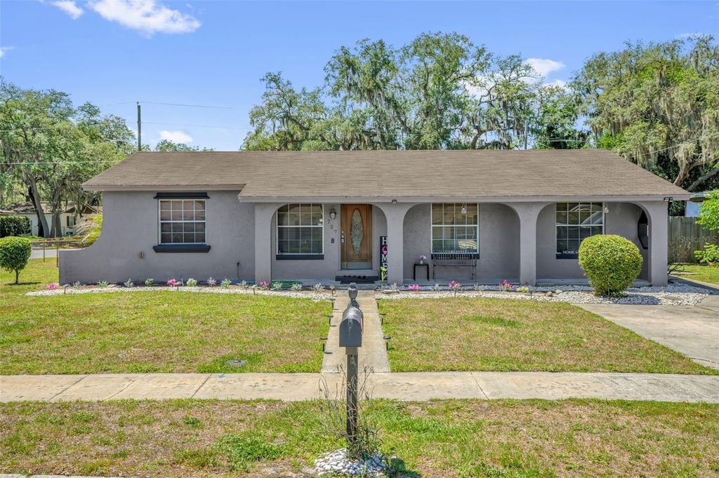 727 BAYWOOD CIRCLE, Sanford, FL 32773
