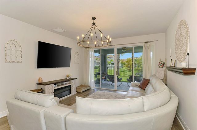 5523 SPANISH MOSS COVE, Bradenton, FL 34203