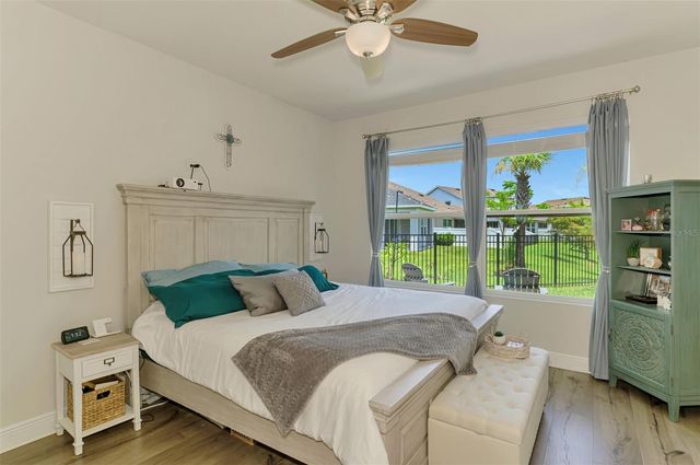 5523 SPANISH MOSS COVE, Bradenton, FL 34203