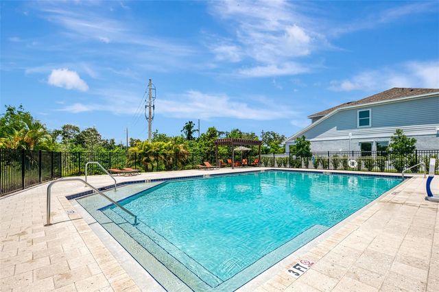 5523 SPANISH MOSS COVE, Bradenton, FL 34203