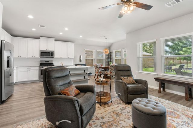 787 Dogberry Court, Conroe, TX 77304