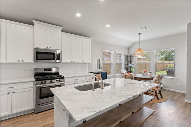 787 Dogberry Court, Conroe, TX 77304