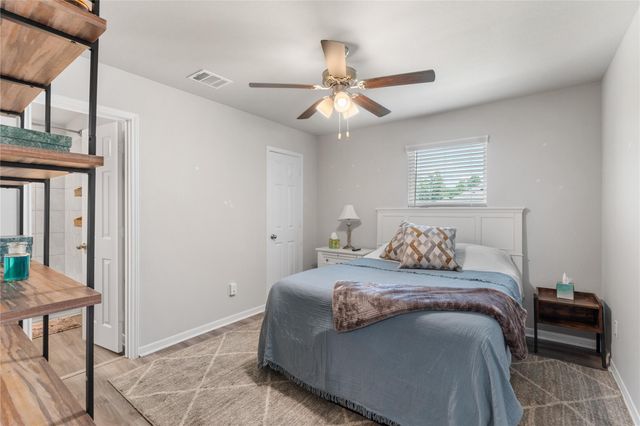 787 Dogberry Court, Conroe, TX 77304