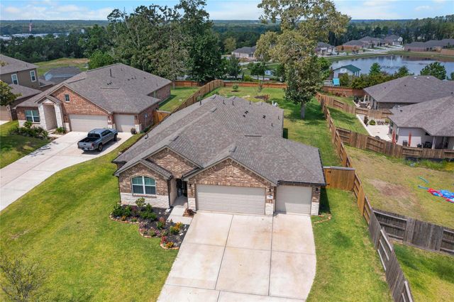 787 Dogberry Court, Conroe, TX 77304