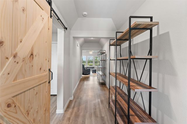 787 Dogberry Court, Conroe, TX 77304