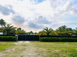 31750 SW 207 AVE, Homestead, FL 33030