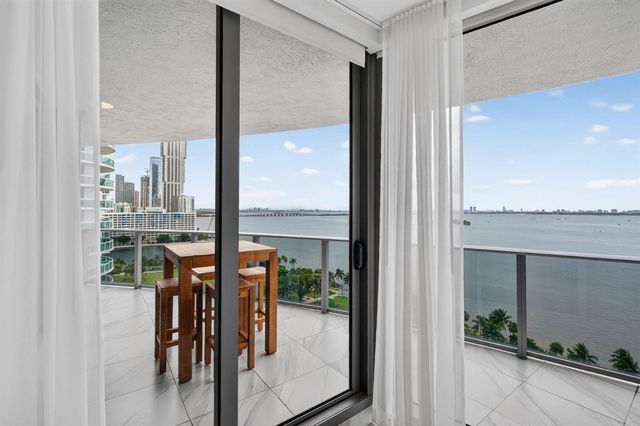 488 NE 18th Street 1515, Miami, FL 33132