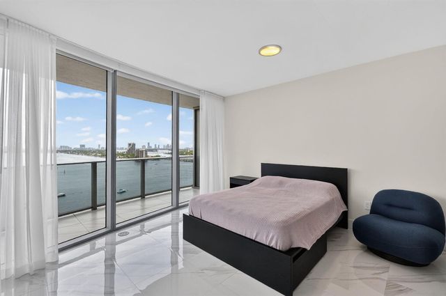 488 NE 18th Street 1515, Miami, FL 33132