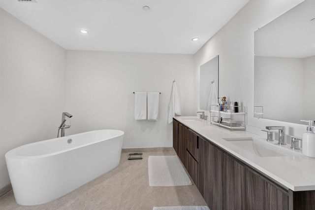 488 NE 18th Street 1515, Miami, FL 33132