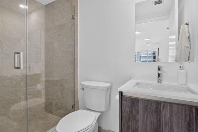 488 NE 18th Street 1515, Miami, FL 33132