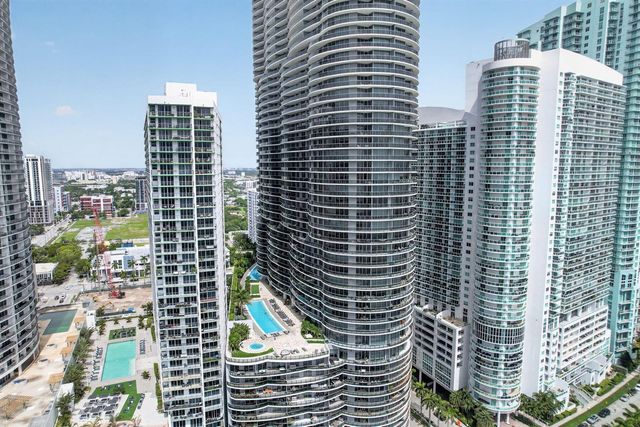 488 NE 18th Street 1515, Miami, FL 33132