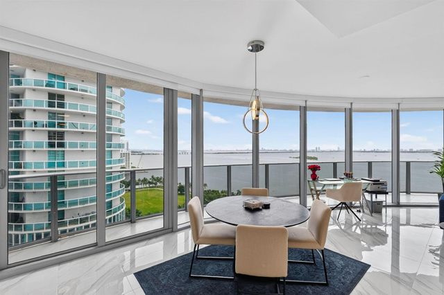 488 NE 18th Street 1515, Miami, FL 33132