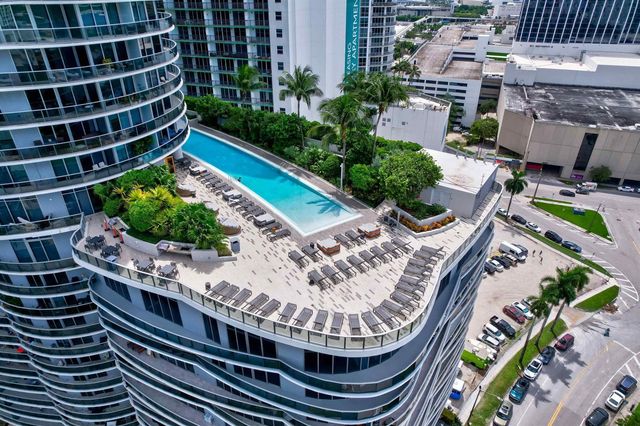 488 NE 18th Street 1515, Miami, FL 33132