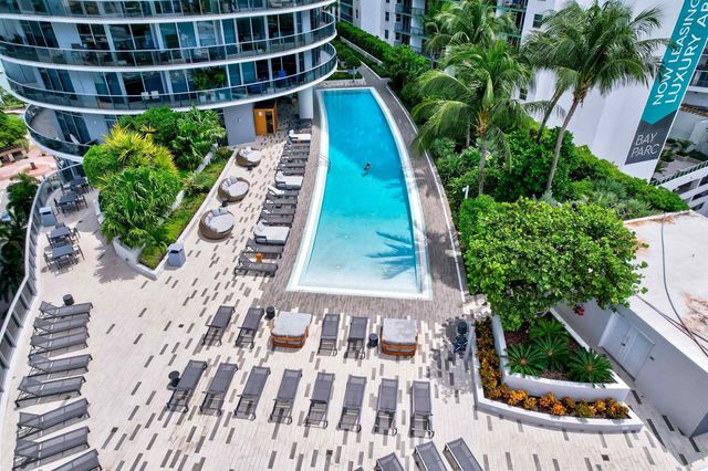 488 NE 18th Street 1515, Miami, FL 33132