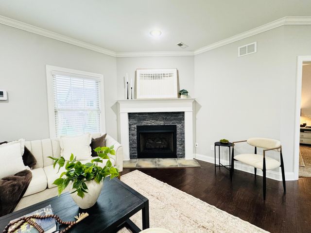 3880 Leighton Lane, Lexington, KY 40515