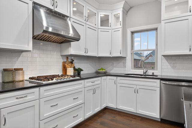 3880 Leighton Lane, Lexington, KY 40515