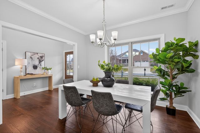 3880 Leighton Lane, Lexington, KY 40515