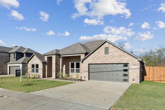 500 Mineral Wells Street, Terrell, TX 75160