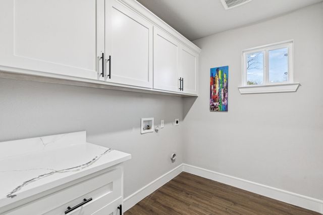 500 Mineral Wells Street, Terrell, TX 75160