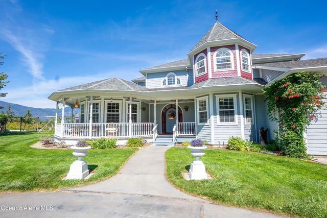 222 Nighthawk Rd, Bonners Ferry, ID 83805