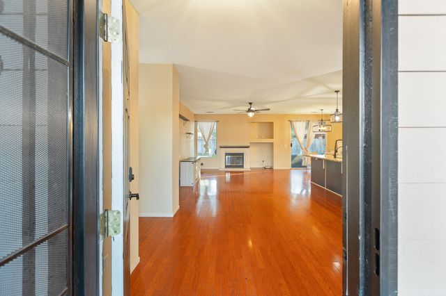 1843 Monache Avenue, Porterville, CA 93257