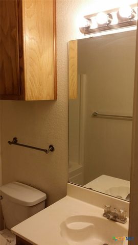 1102 Circle M Drive B, Killeen, TX 76549