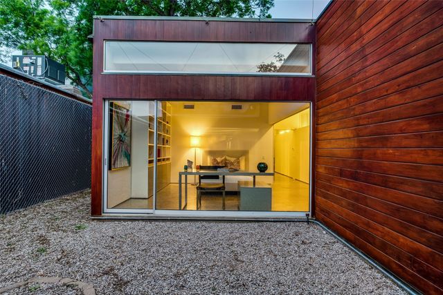 2714 Throckmorton Street B, Dallas, TX 75219