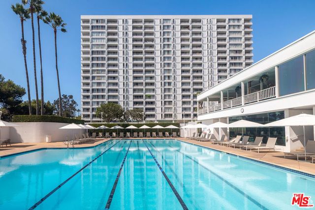 2800 Neilson Way 1521, Santa Monica, CA 90405