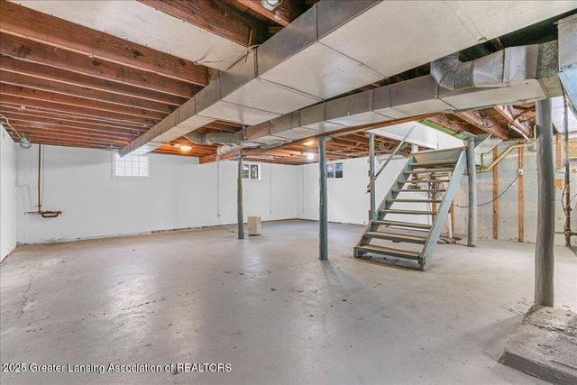 2058 Park Lane, Holt, MI 48842