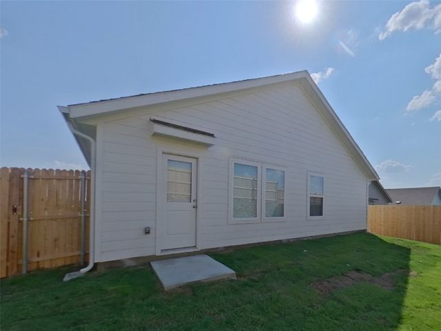 10700 Dusty Ranch Road, Fort Worth, TX 76108